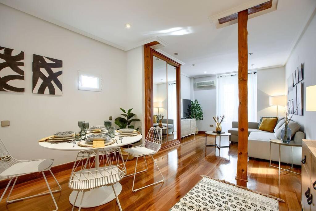 Great Flat In The Center Of Madrid-Comend-3-I Exterior photo