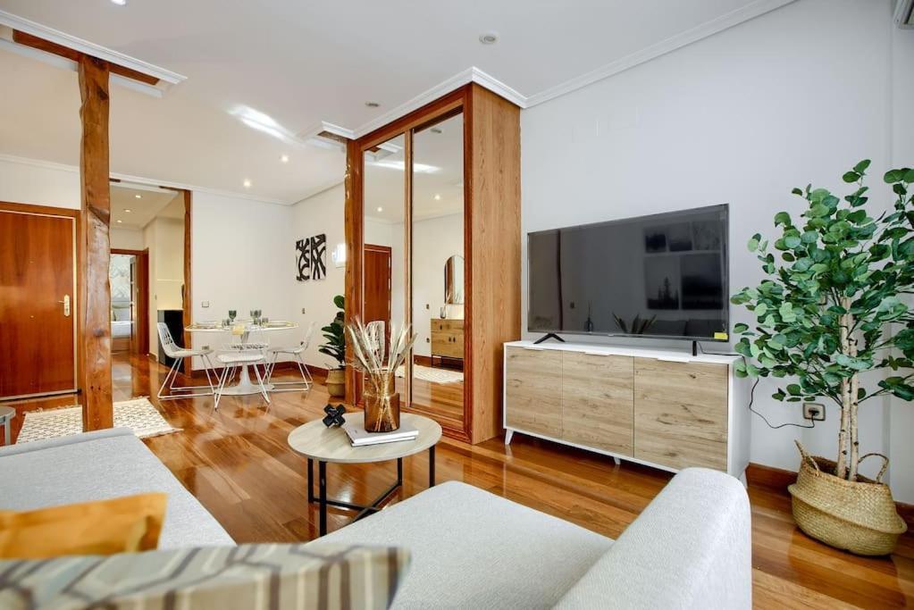 Great Flat In The Center Of Madrid-Comend-3-I Exterior photo